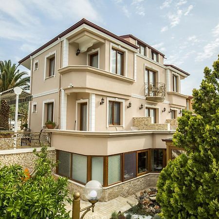 Cunda Oezerbey Konagi (Adults Only) Hotel Ayvalı Exterior foto