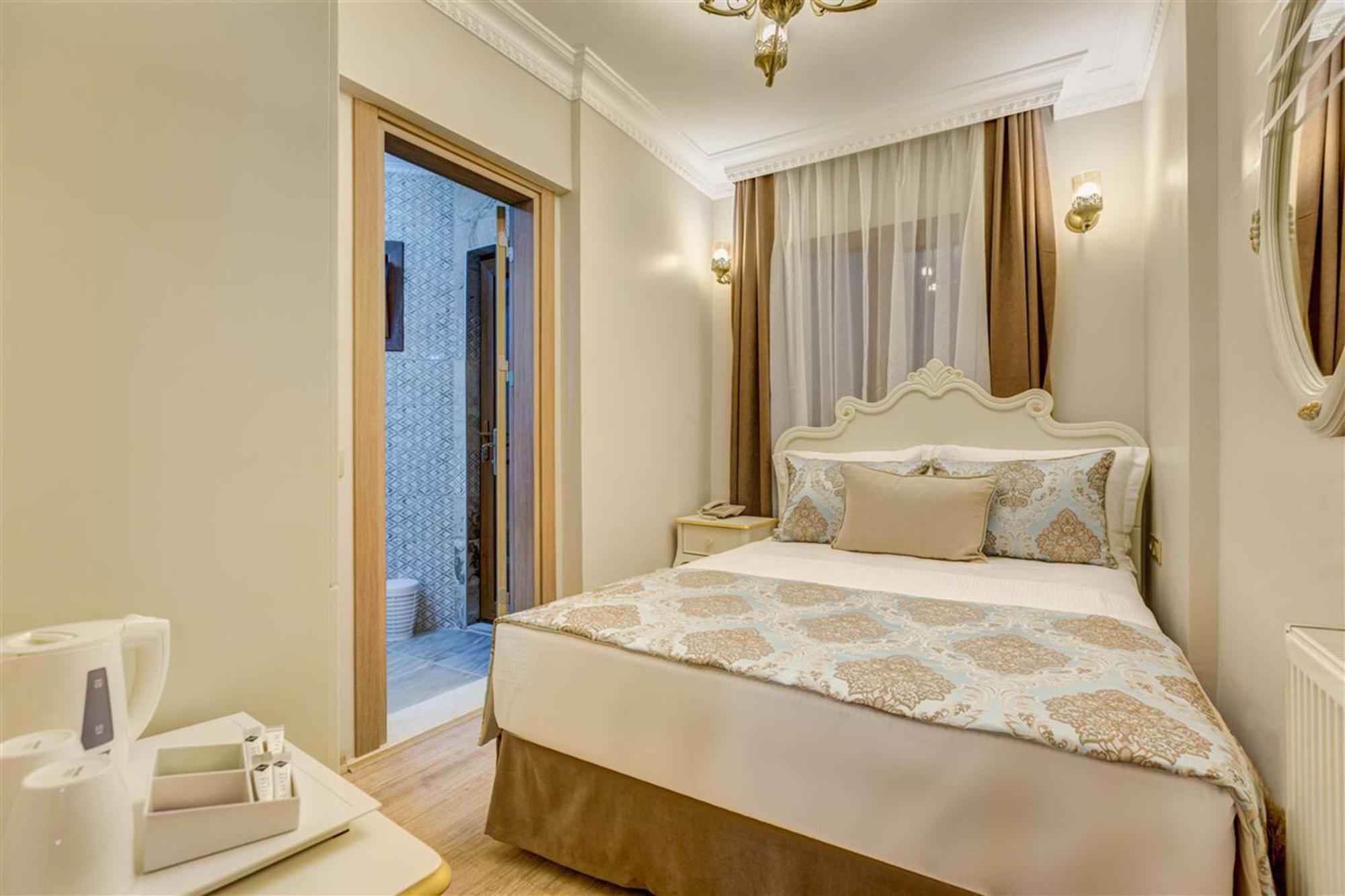 Cunda Oezerbey Konagi (Adults Only) Hotel Ayvalı Exterior foto